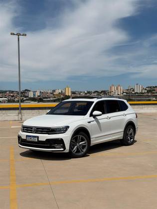 VOLKSWAGEN TIGUAN 2.0 350 TSI GASOLINA ALLSPACE R-LINE 4MOTION DSG
